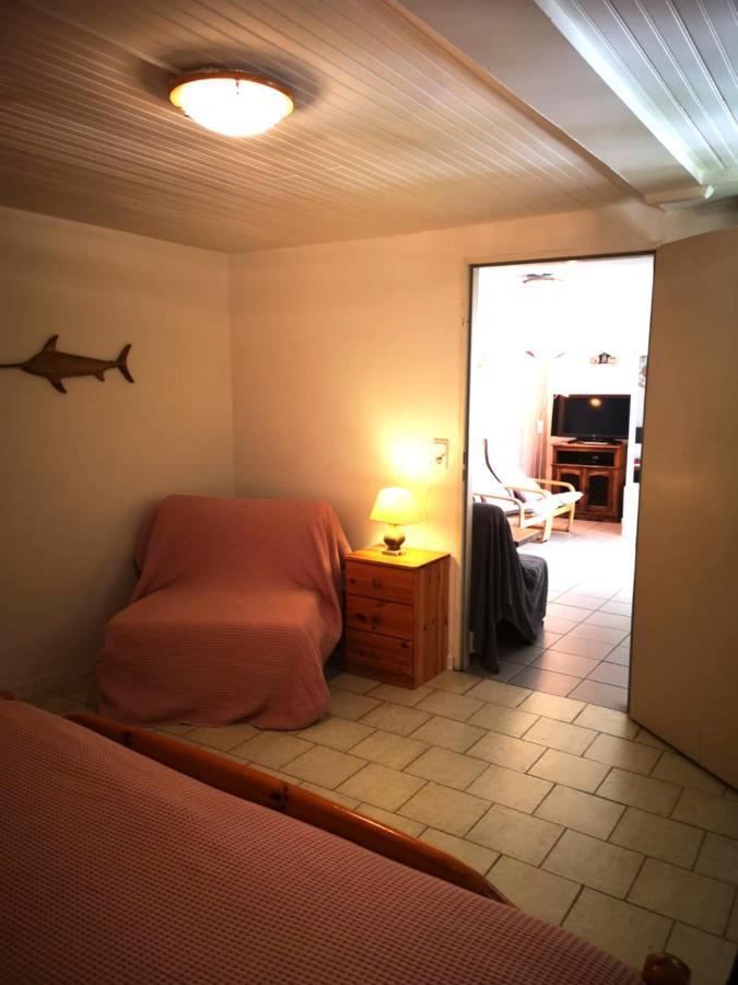 Residence Miro, Gites Avec Piscine Chauffee Et Tennis Les Arcs-sur-Argens Luaran gambar