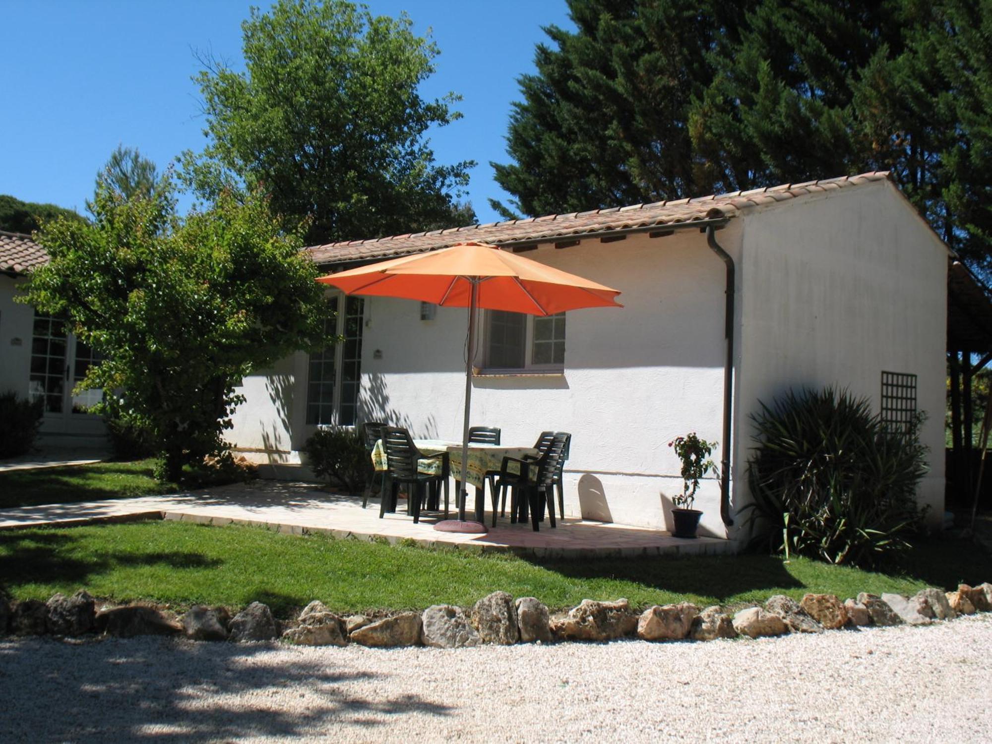 Residence Miro, Gites Avec Piscine Chauffee Et Tennis Les Arcs-sur-Argens Luaran gambar