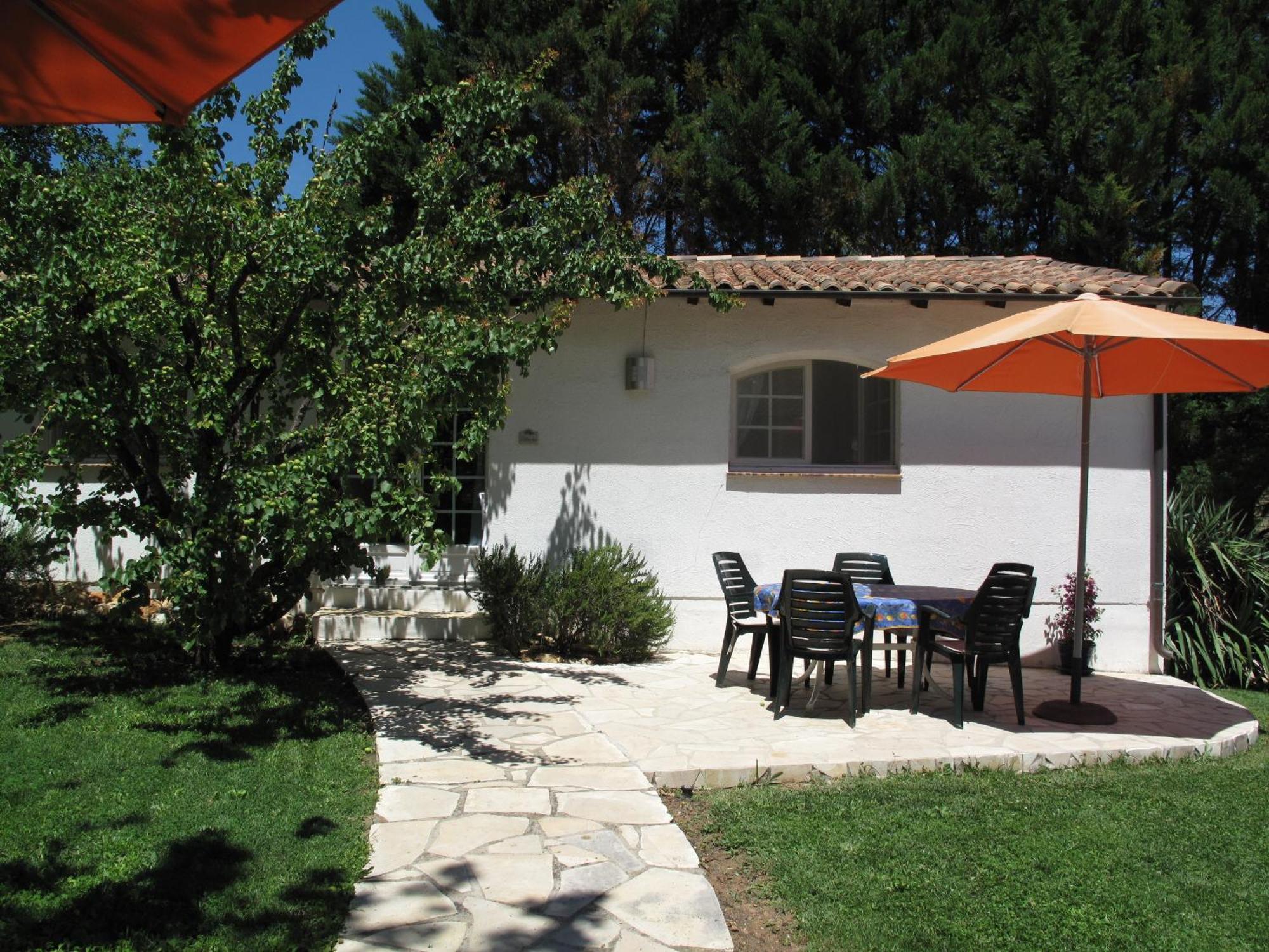 Residence Miro, Gites Avec Piscine Chauffee Et Tennis Les Arcs-sur-Argens Luaran gambar