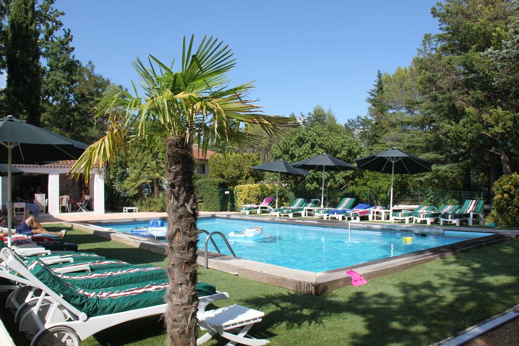 Residence Miro, Gites Avec Piscine Chauffee Et Tennis Les Arcs-sur-Argens Luaran gambar