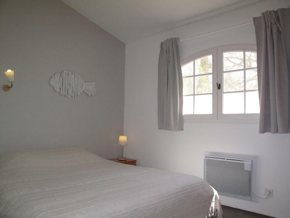 Residence Miro, Gites Avec Piscine Chauffee Et Tennis Les Arcs-sur-Argens Luaran gambar