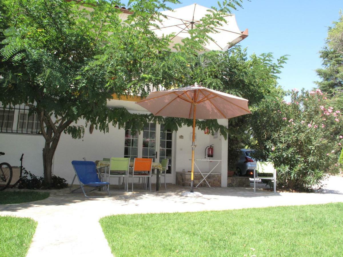 Residence Miro, Gites Avec Piscine Chauffee Et Tennis Les Arcs-sur-Argens Luaran gambar